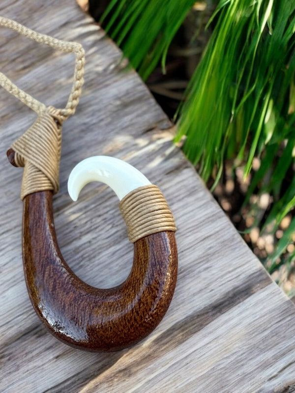 Koa Wood Hawaiian Fish Hook (Makau)