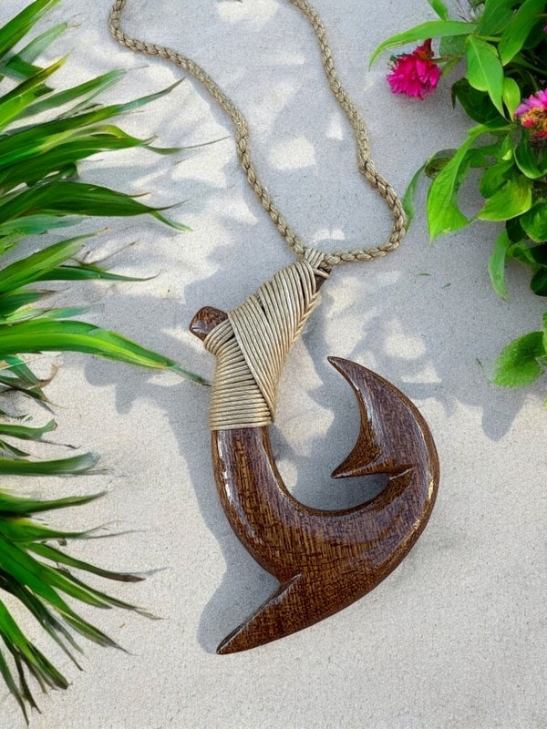 Koa Wood Hawaiian Makau | Fish Hook