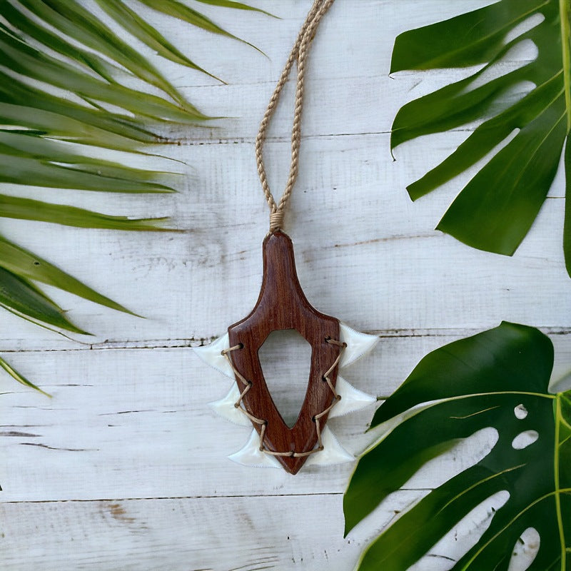Leiomano Koa Wood w/ Shark Teeth Necklace