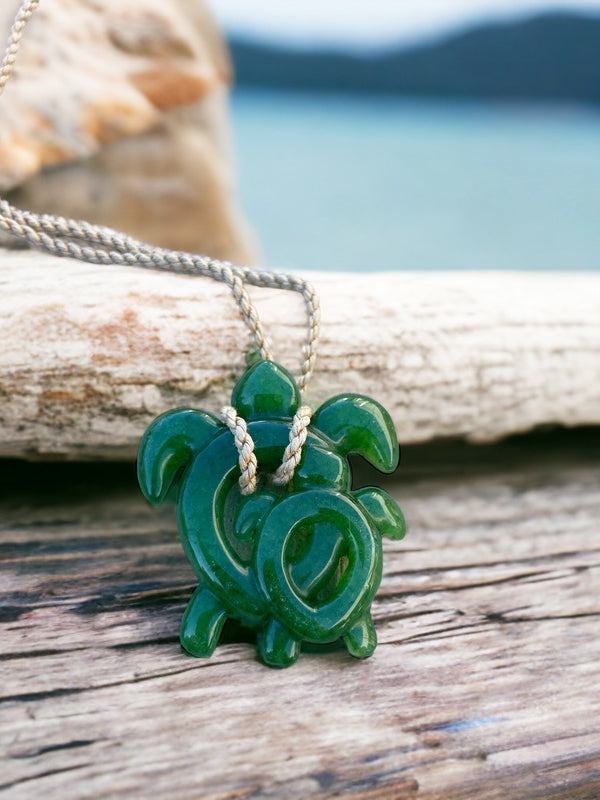 Jade Sea Turtle Ohana | Hawaiian Necklace