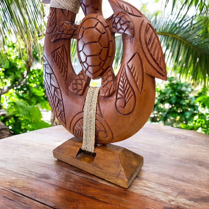 Hawaiian Fish Hook w/ Turtle on Stand