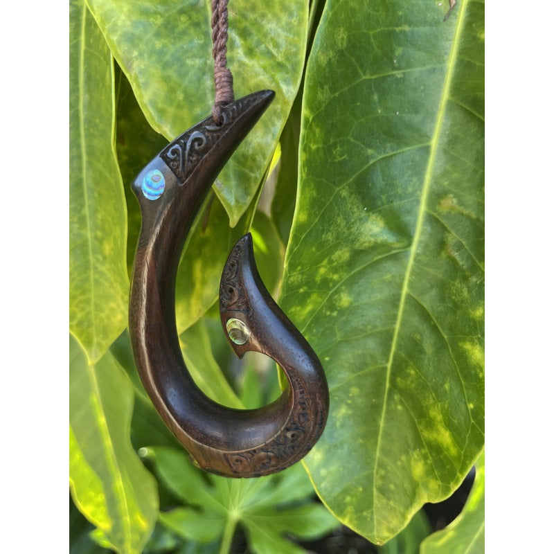 Hawaiian Makau | Fish Hook Necklace (3 Sizes)