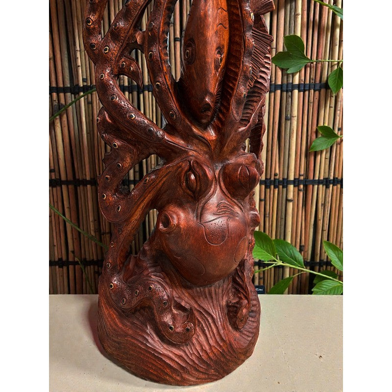Octopus (He'e) Carving with Fish | Sea Life 40"