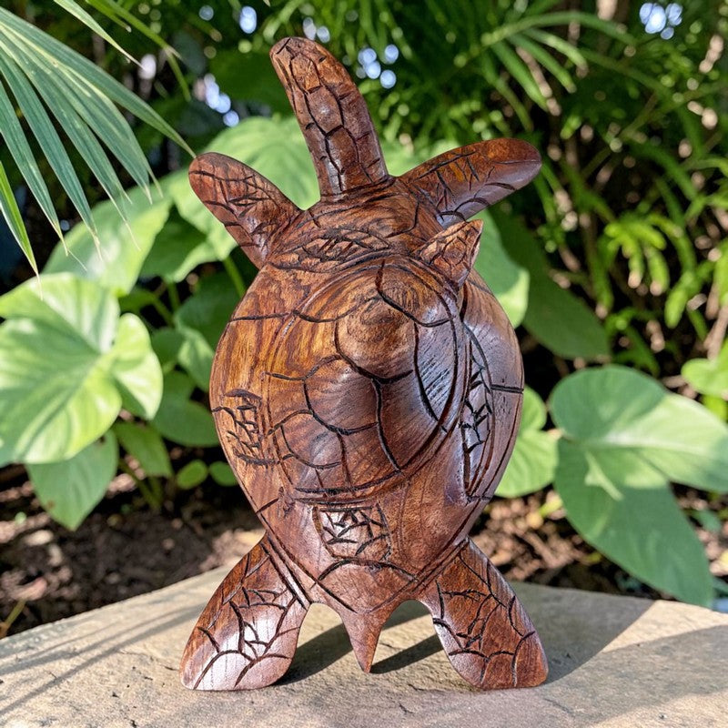 Hand-Carved Hawaiian Sea Turtle with Ke Iki 10"