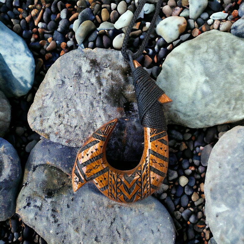 Hawaiian Koa Makau with Engravings | Large Fish Hook