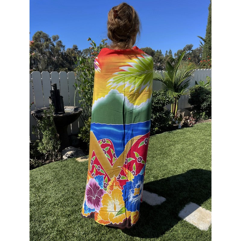 Hawaiian Scene w/ Flowers and Wahine | Hand Painted Pareo