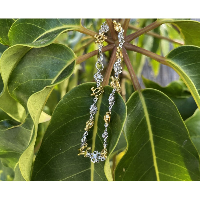 Two Tone Hibiscus & Honu Bracelet