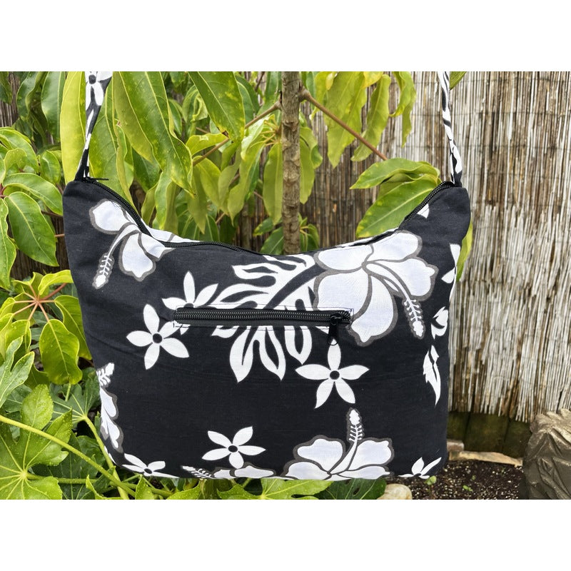 Batiki Travel Crossbody Bag | Black