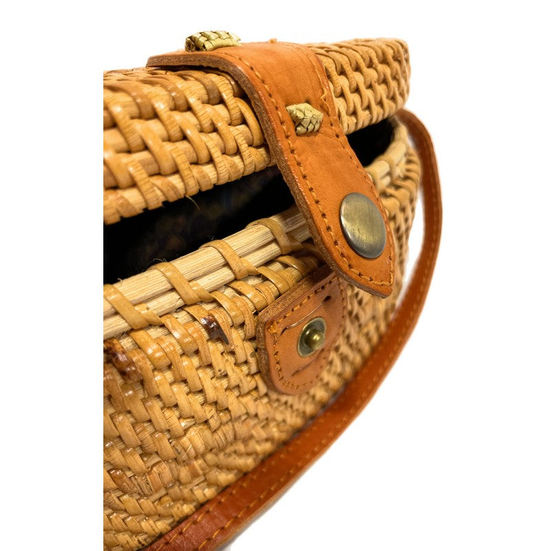 Natural Oval Rattan Handbag | Crossbody
