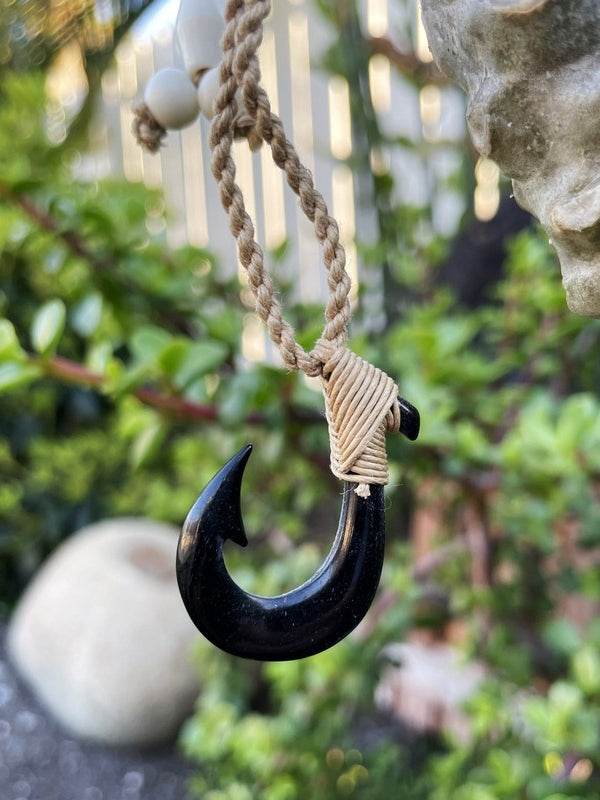 Black Bone Fish Hook | Hawaiian Makau
