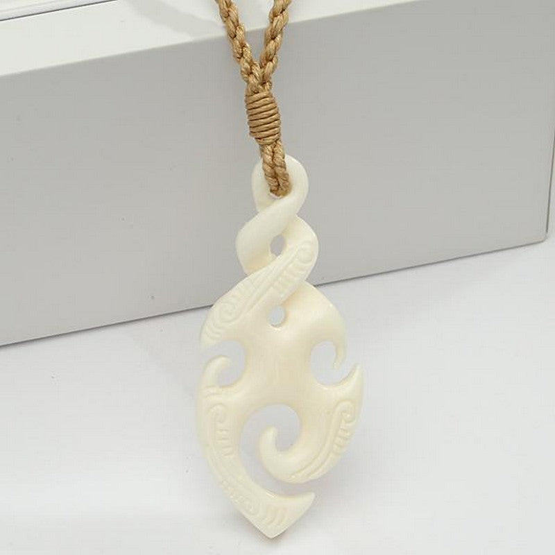 Spiral Twist with Engravings | Tropical Necklace