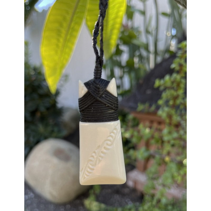 Bone Toki with Engravings