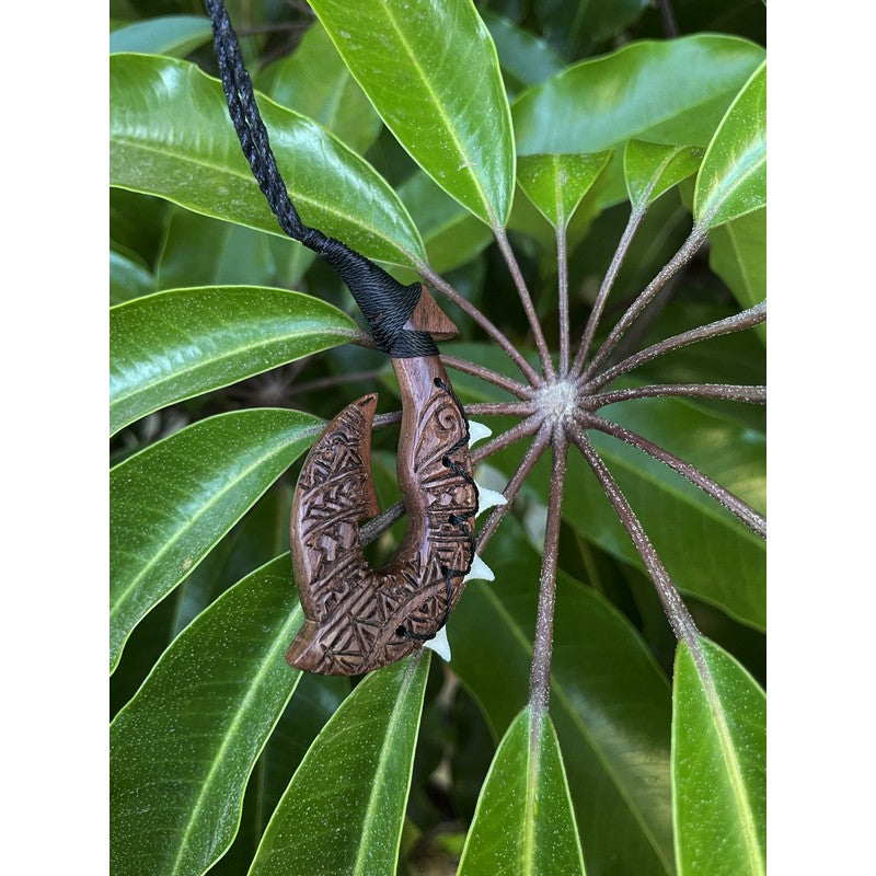 Hawaiian Fish Hook with Engravings (2 Sizes)