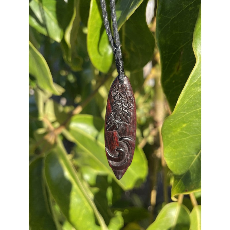 Surfboard with Hawaiian Engravings Necklace