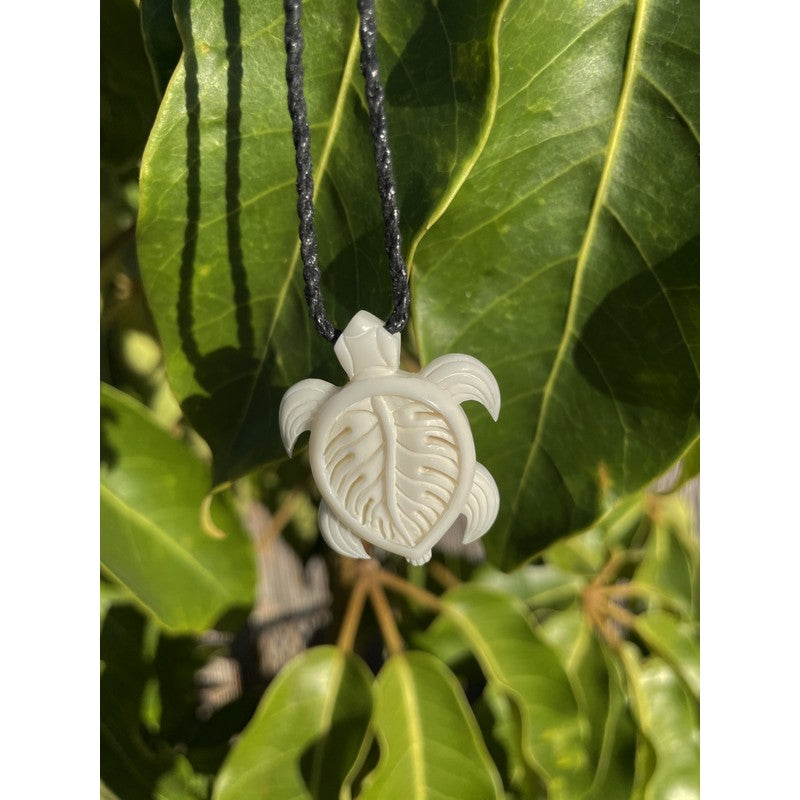 Sea Turtle (Honu) Necklace | Sea Life Jewelry