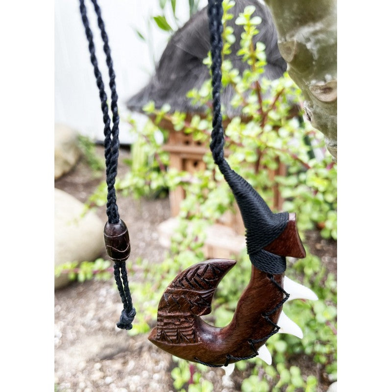 Hawaiian Fish Hook w Teeth and Engravings
