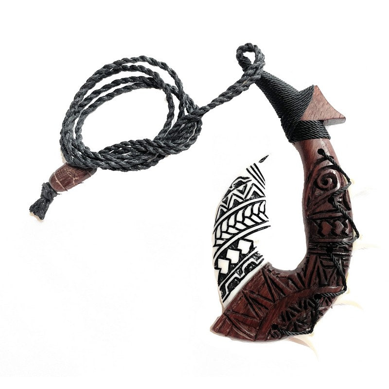 Hawaiian Makau with Engravings