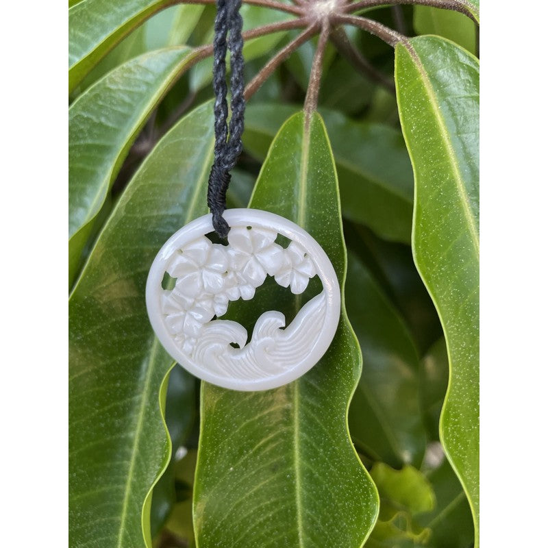 Hawaiian Scene Bone Necklace
