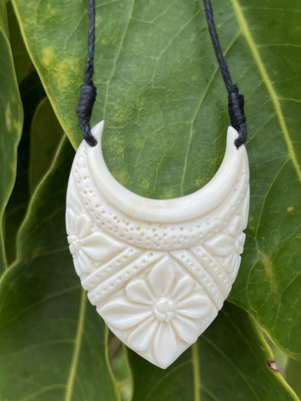 Bone Hawaiian Pendant | Tropical Jewelry