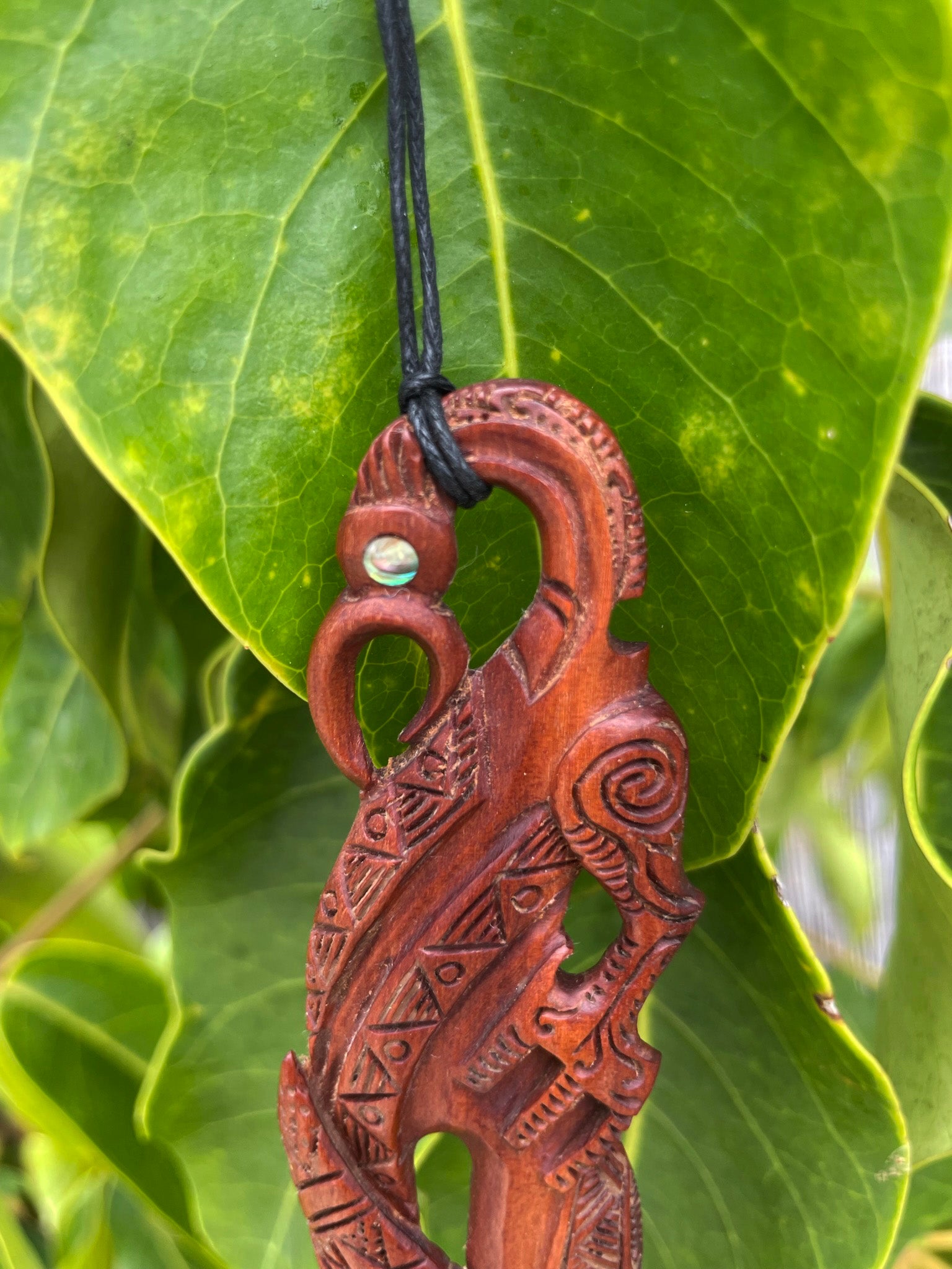 Manaia with Paua Shell | Matau
