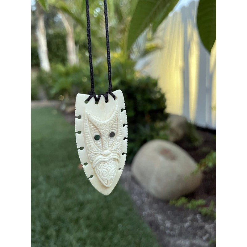 Wheku Figure Bone Necklace
