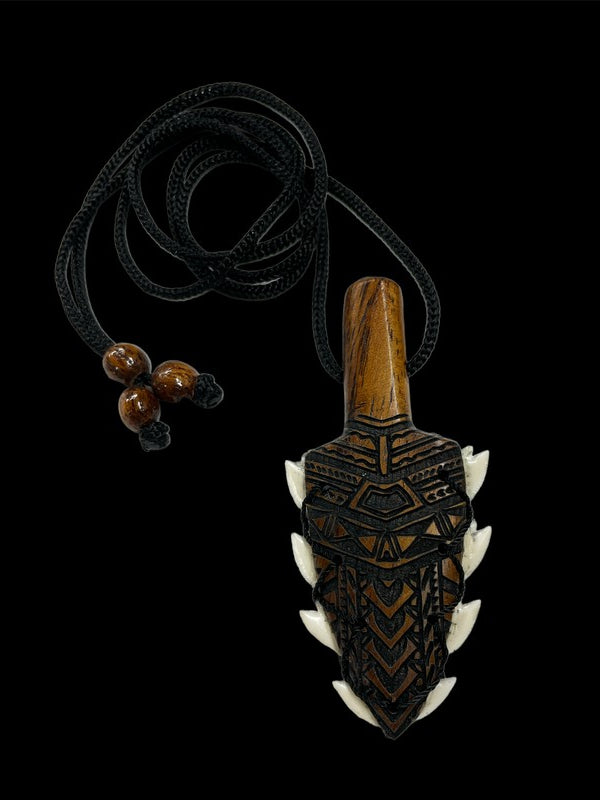 Leiomano Koa Wood Tattoo Engraved Necklace