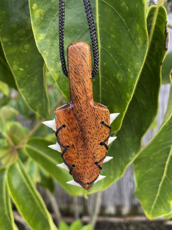 Leiomano Koa Wood Necklace Plain Front