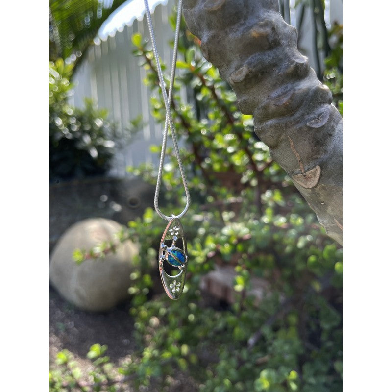 Surfboard with Blue Opal Honu