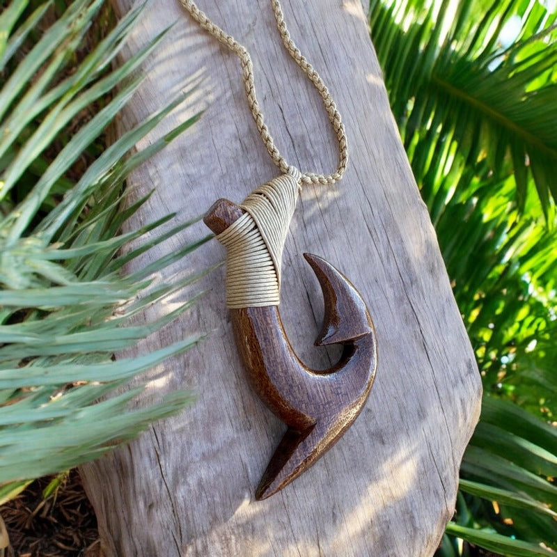 Koa Wood Hawaiian Makau | Fish Hook