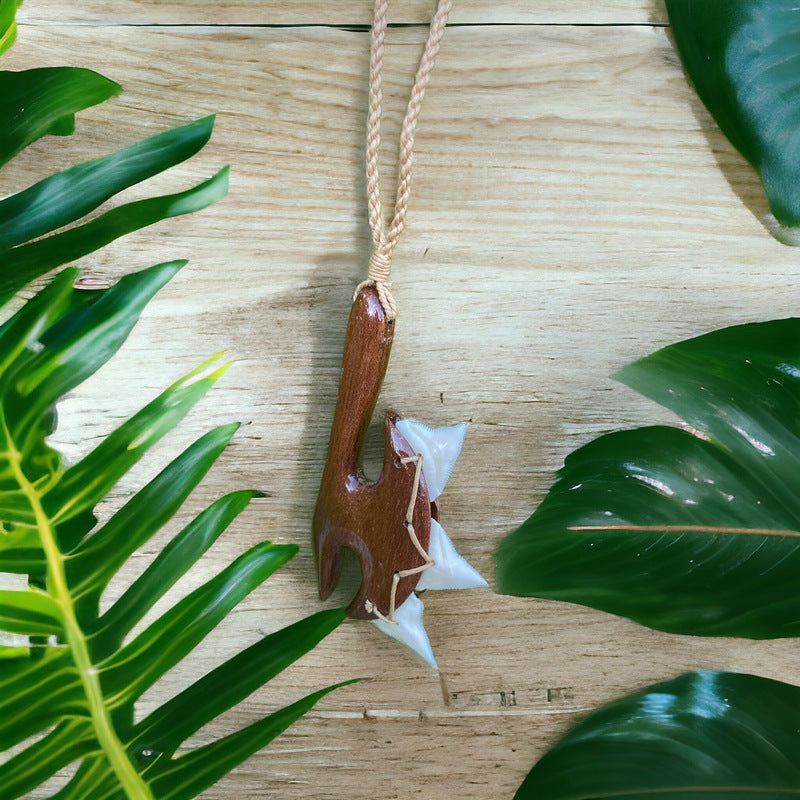 Koa Axe Club w/ Shark Teeth | Polynesian Necklace – Makana Hut