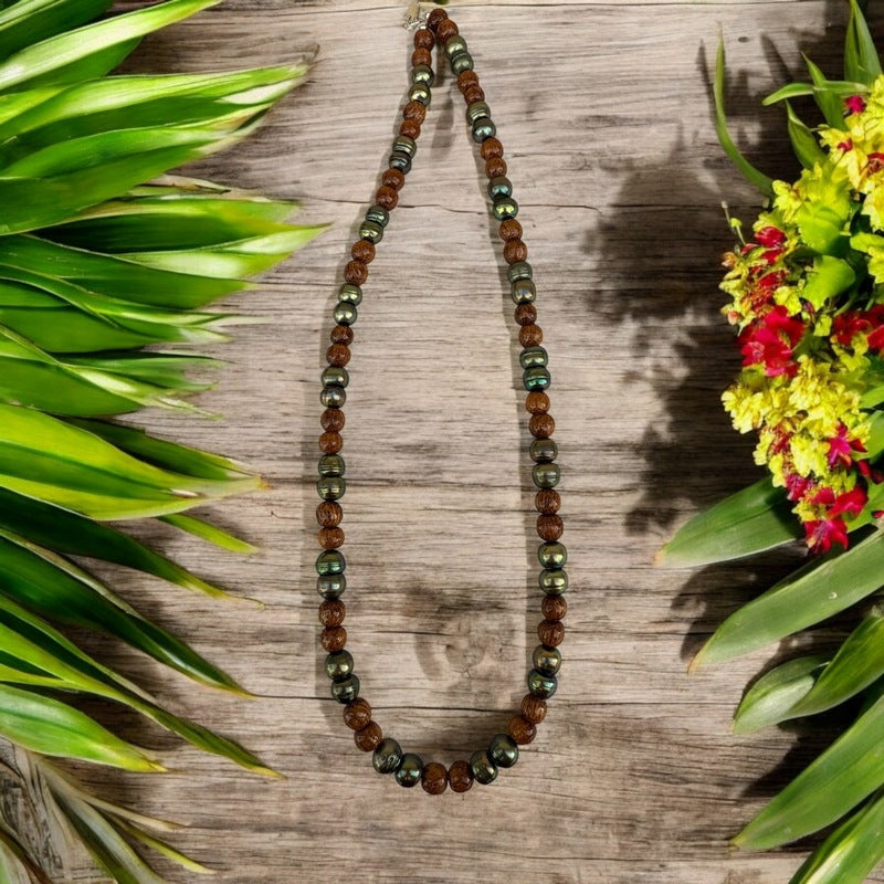 Koa and Green Fresh Water Pearls Necklace