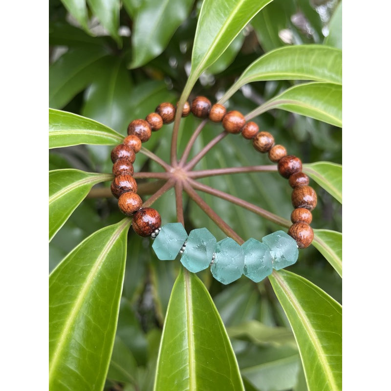 Koa and Beach Glass Stretch Bracelet | Mixed Beads
