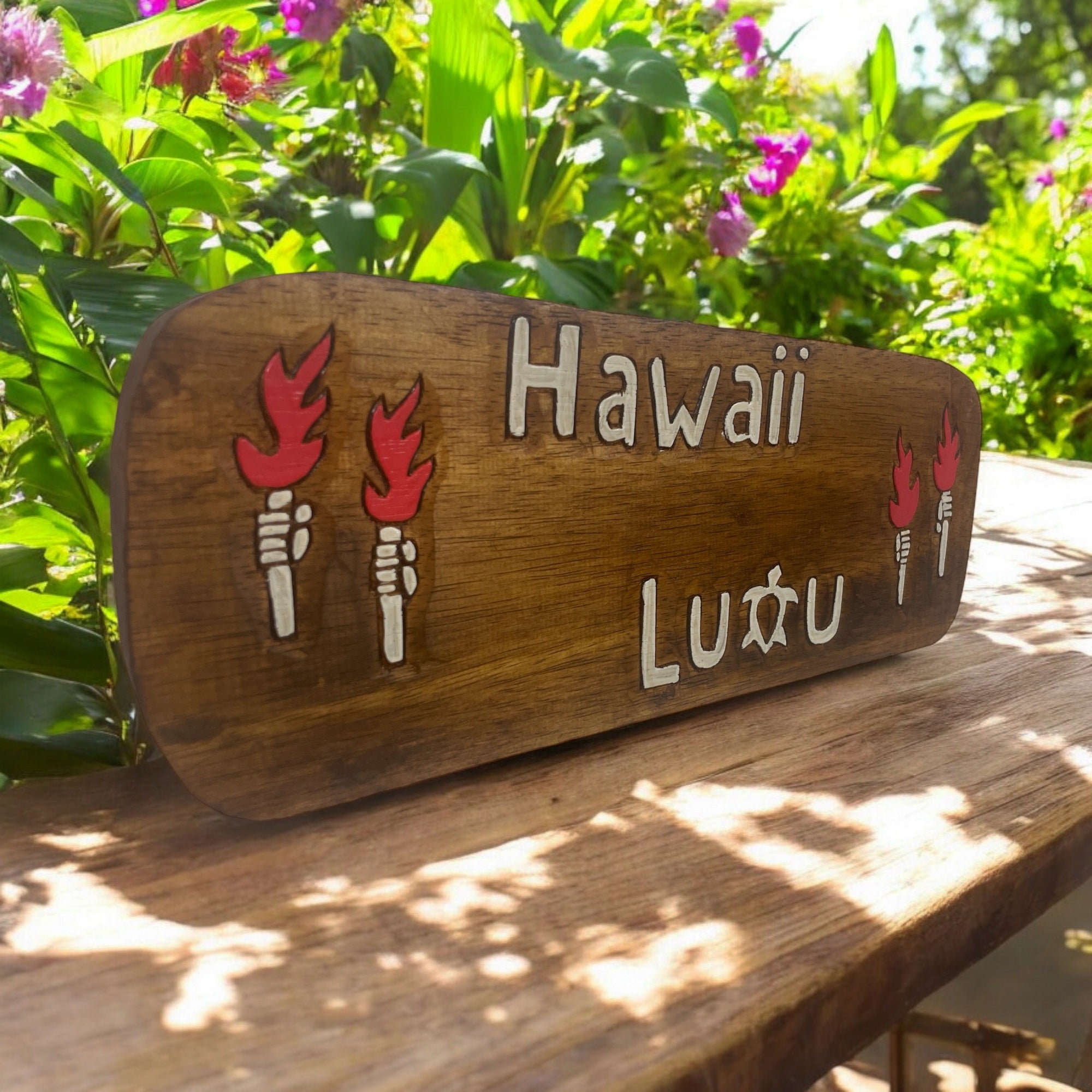 Hawaii Luau w/ Honu | Tropical Wooden Sign – Makana Hut