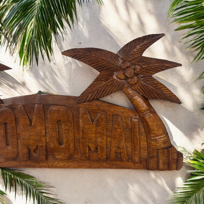 E Komo Mai with Two Palm Trees | Welcome Sign