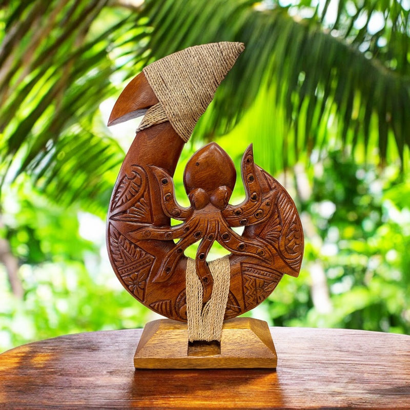 Hawaiian Fish Hook w/ Octopus on Stand – Makana Hut