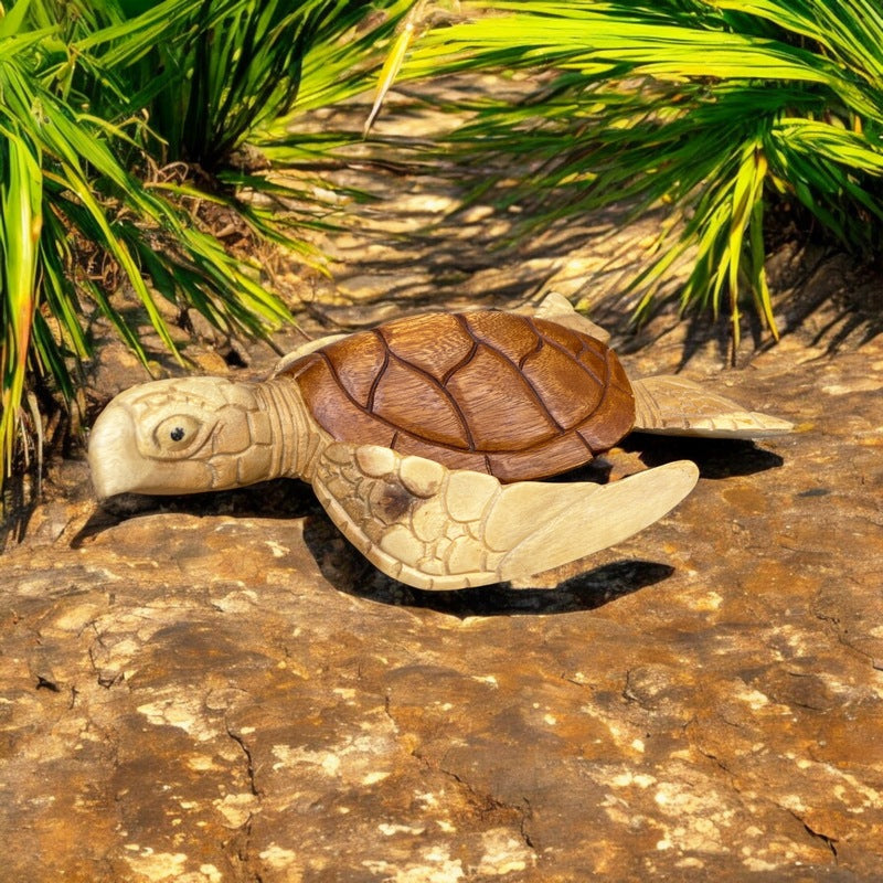 Hawaiian Sea Turtle | Sea Life Carving 12"