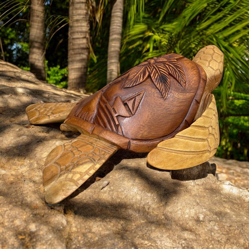 Hawaiian Sea Turtle with Palm Tree & Boat | Ocean Life 12"