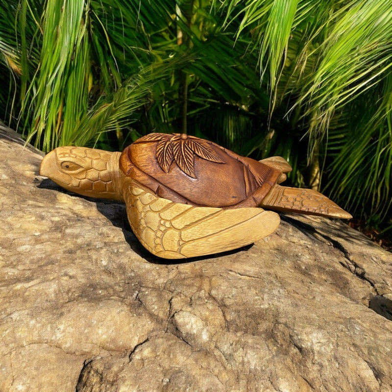 Hawaiian Sea Turtle with Palm Tree & Boat | Ocean Life 12"