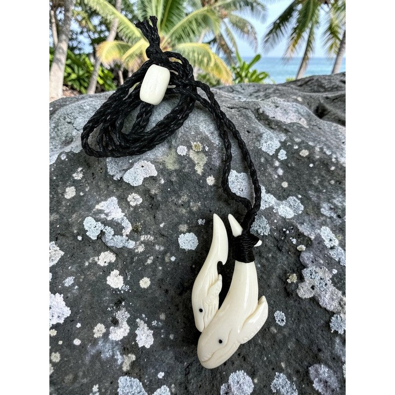 Whale Ohana Necklace – Hand-Carved Ocean Family Jewelry