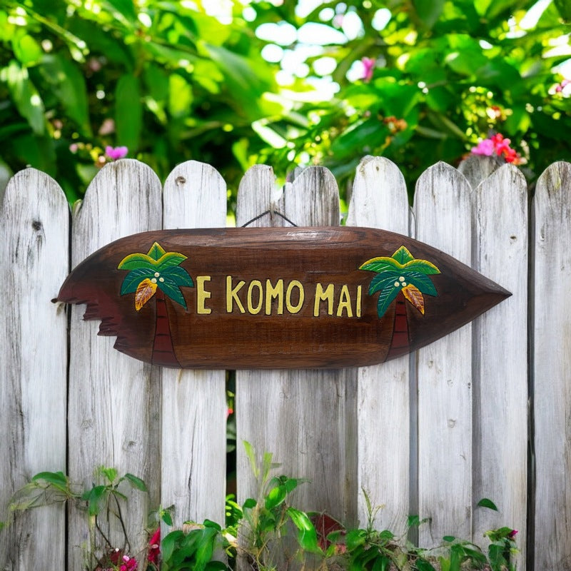 E Komo Mai with Palm Trees | Welcome Sign