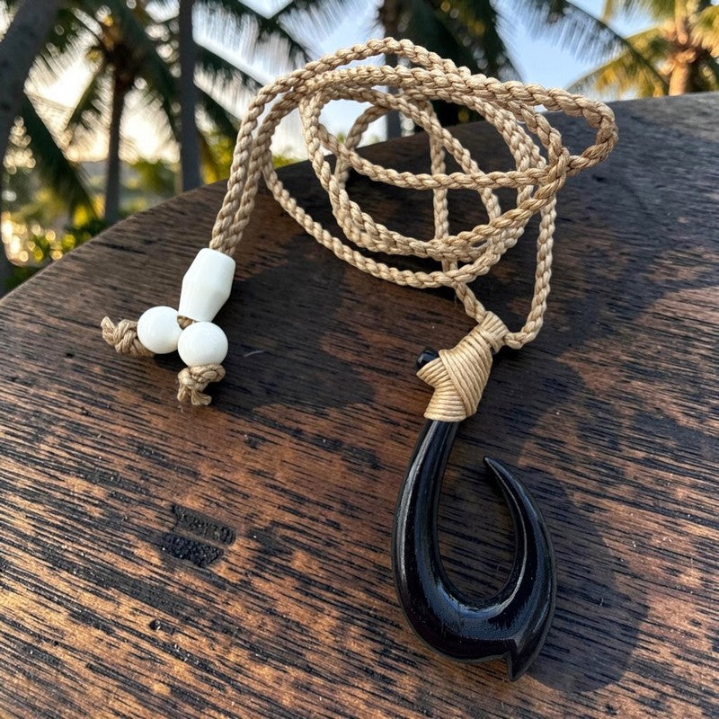 Black Bone Fish Hook | Hawaiian Makau