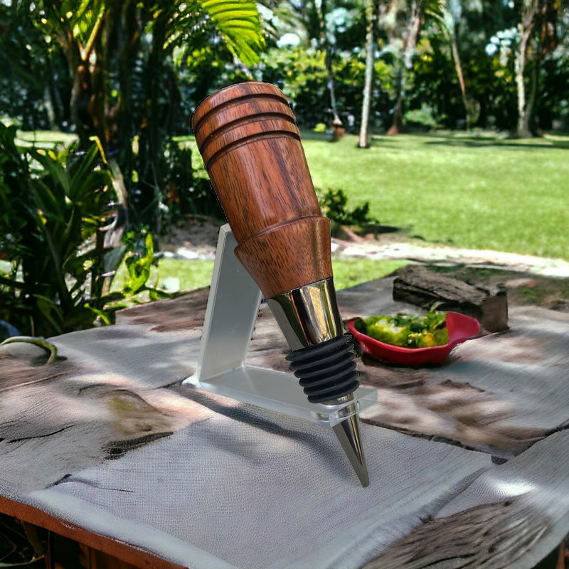 コアウッド　ワインストッパー　ワインキャップ　マーティンマッカーサー　ハワイ Hawaiian Koa Wood Wine Stopper – Makana Hut