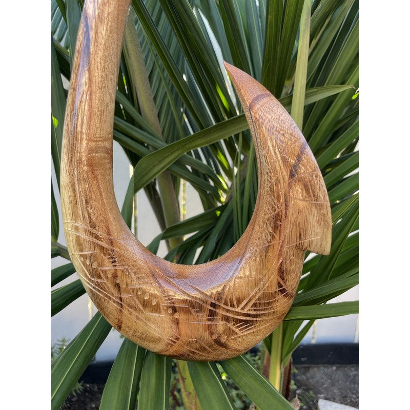 12 Hand Carved Wood Hawaiian Makau Fish Hook