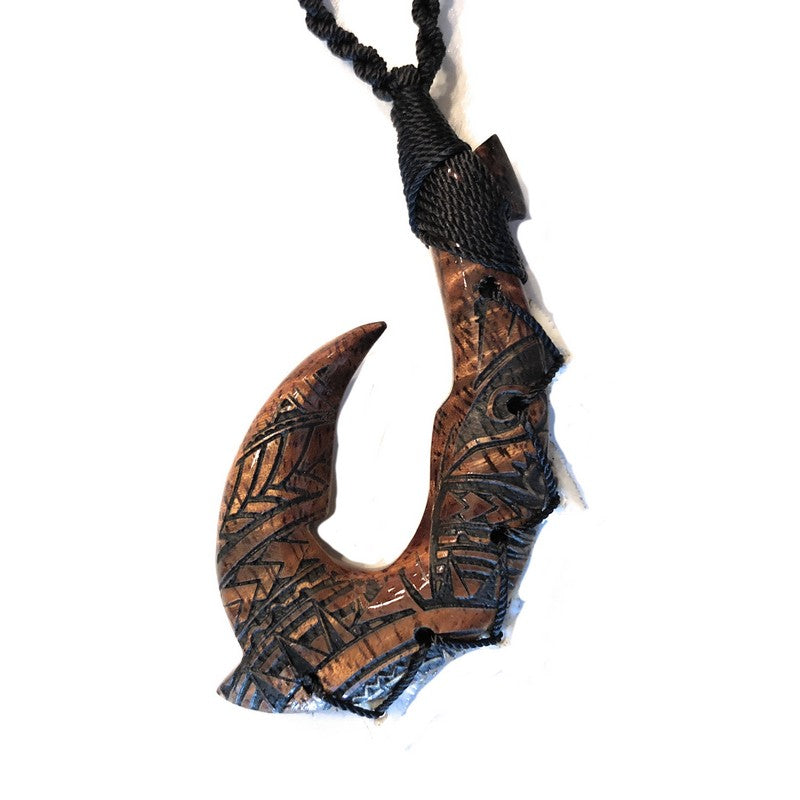Hawaiian Koa Makau with Engraving - Makana Hut