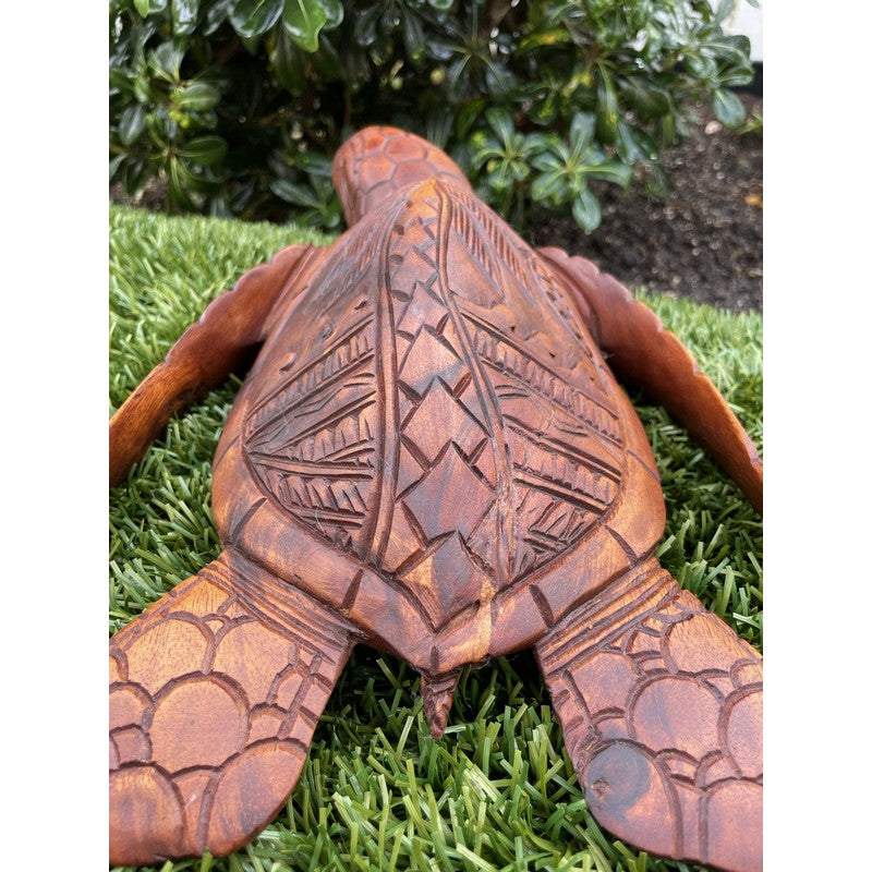 Hawaiian Sea Turtle with Palm Tree | Ocean Life 12"