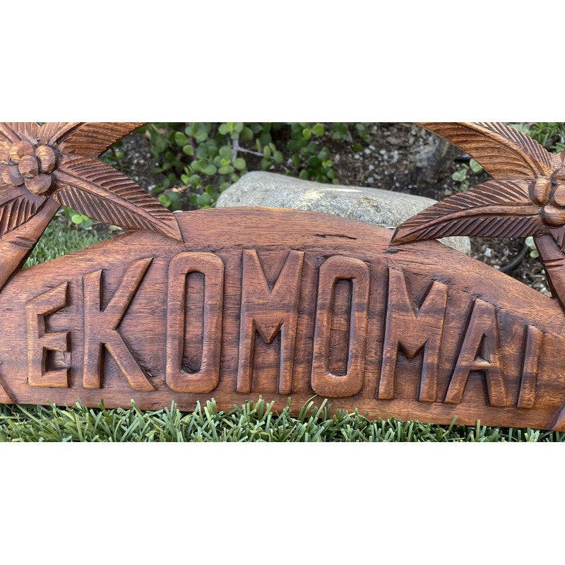 E Komo Mai with Two Palm Trees | Welcome Sign