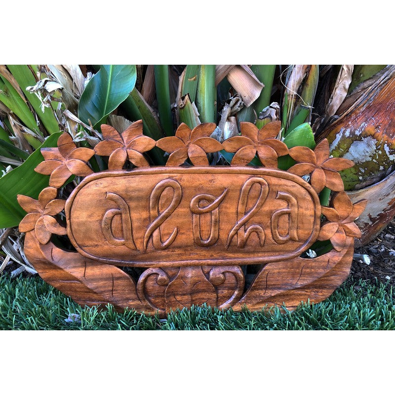 loha Sign with Plumeria Flowers | Hawaiian Home