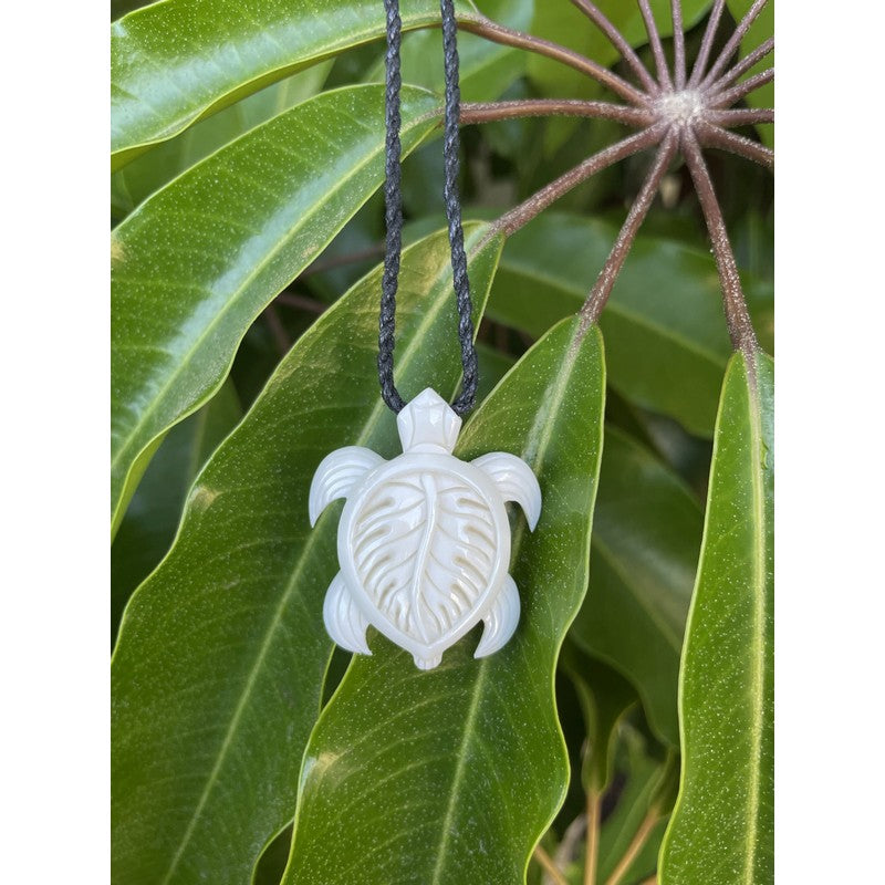 Sea Turtle (Honu) Necklace | Sea Life Jewelry