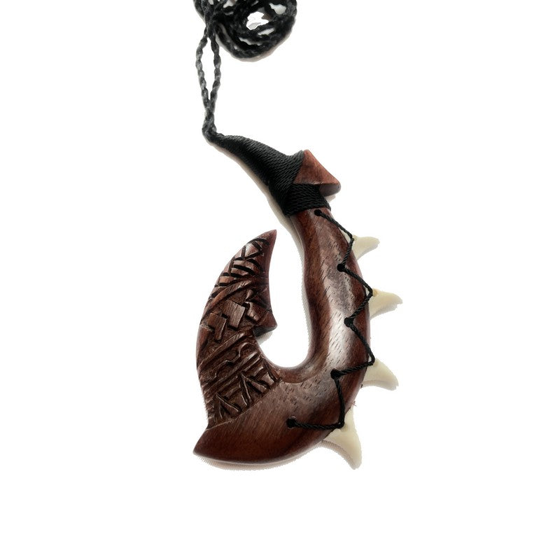 Hawaiian Fish Hook w Teeth and Engravings