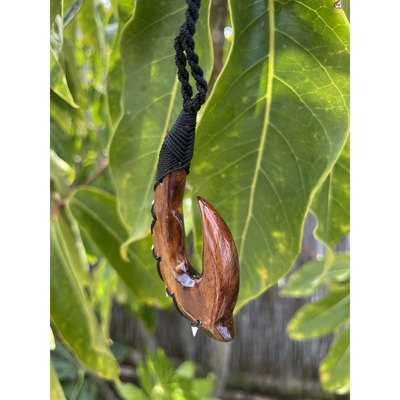 Hawaiian Koa Makau | Fish Hook Necklace